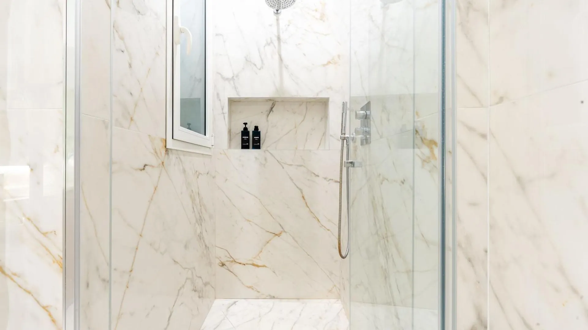 Duomo Prestige Apartman Milánó Olaszország
